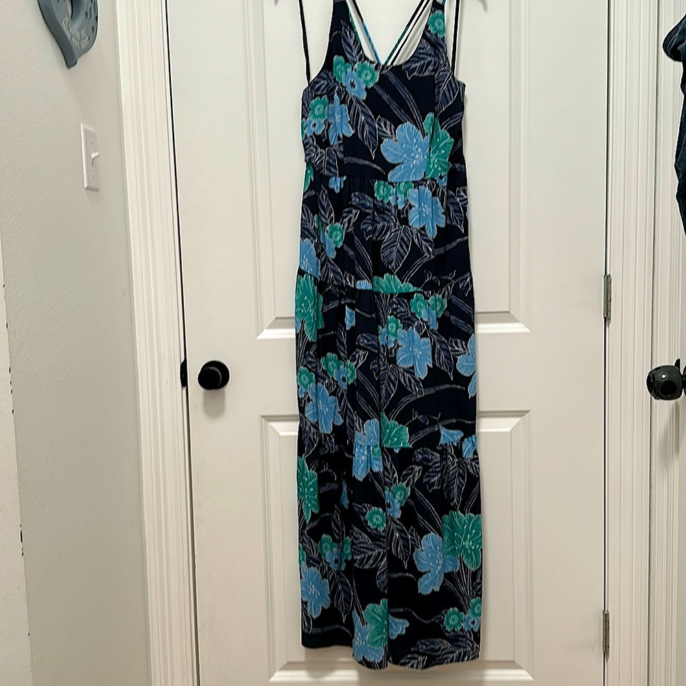 Loft floral maxi dress, size 6